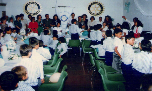 PRIMERA COMUNIONES “ESCUELA JUAN XXIII” CUBA (1991)